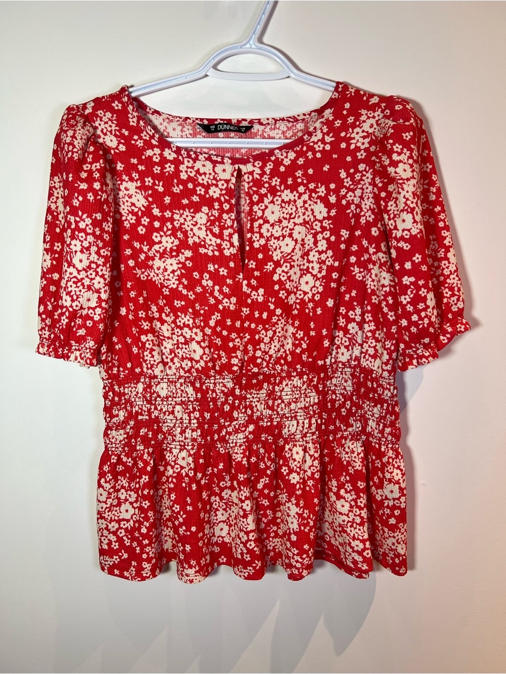 Dunnes Women’s Size 14 Red Floral Smocked Peplum Blouse